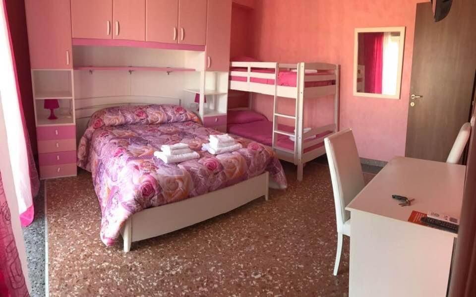 Bed and Breakfast Marco Aurelio Рим Экстерьер фото